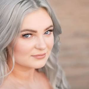 Meet your Posher, Delaney